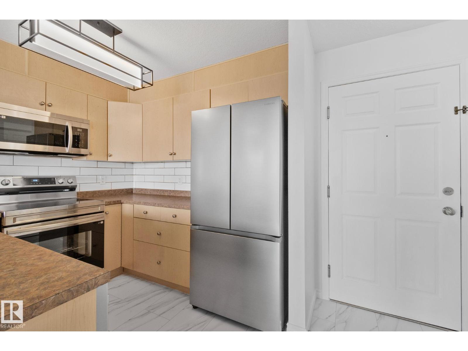 #105 4309 33 ST, Stony Plain