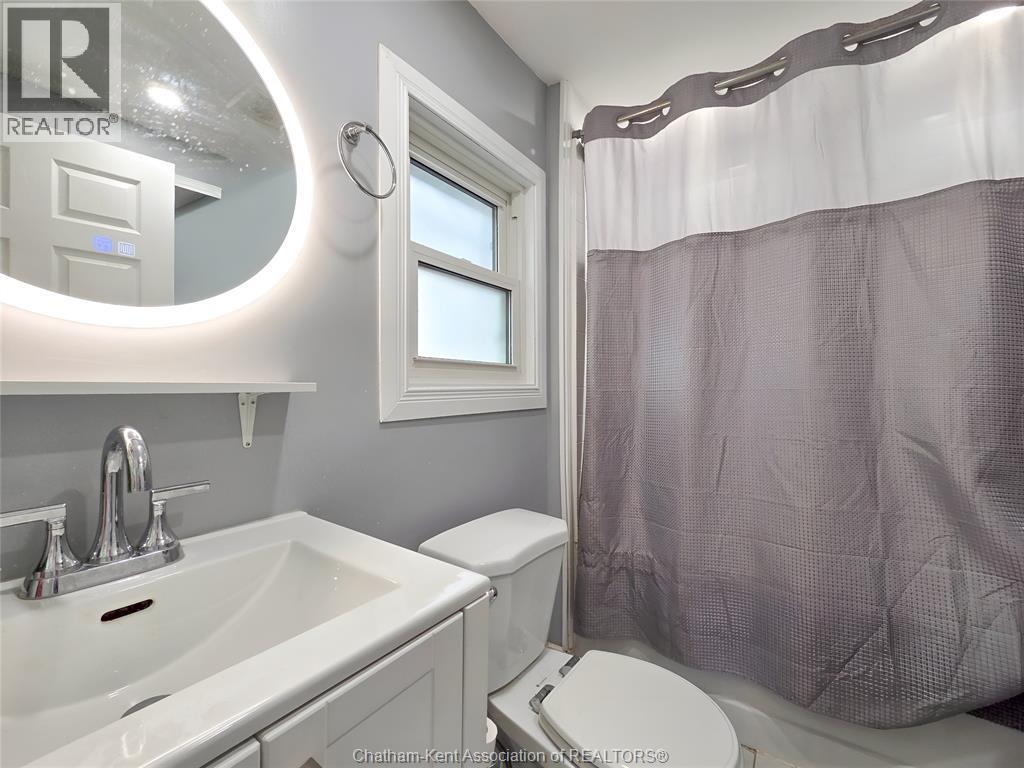 12 Houston STREET - 36