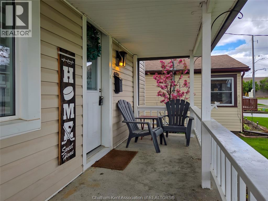12 Houston STREET - 5