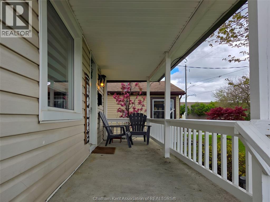 12 Houston STREET - 6