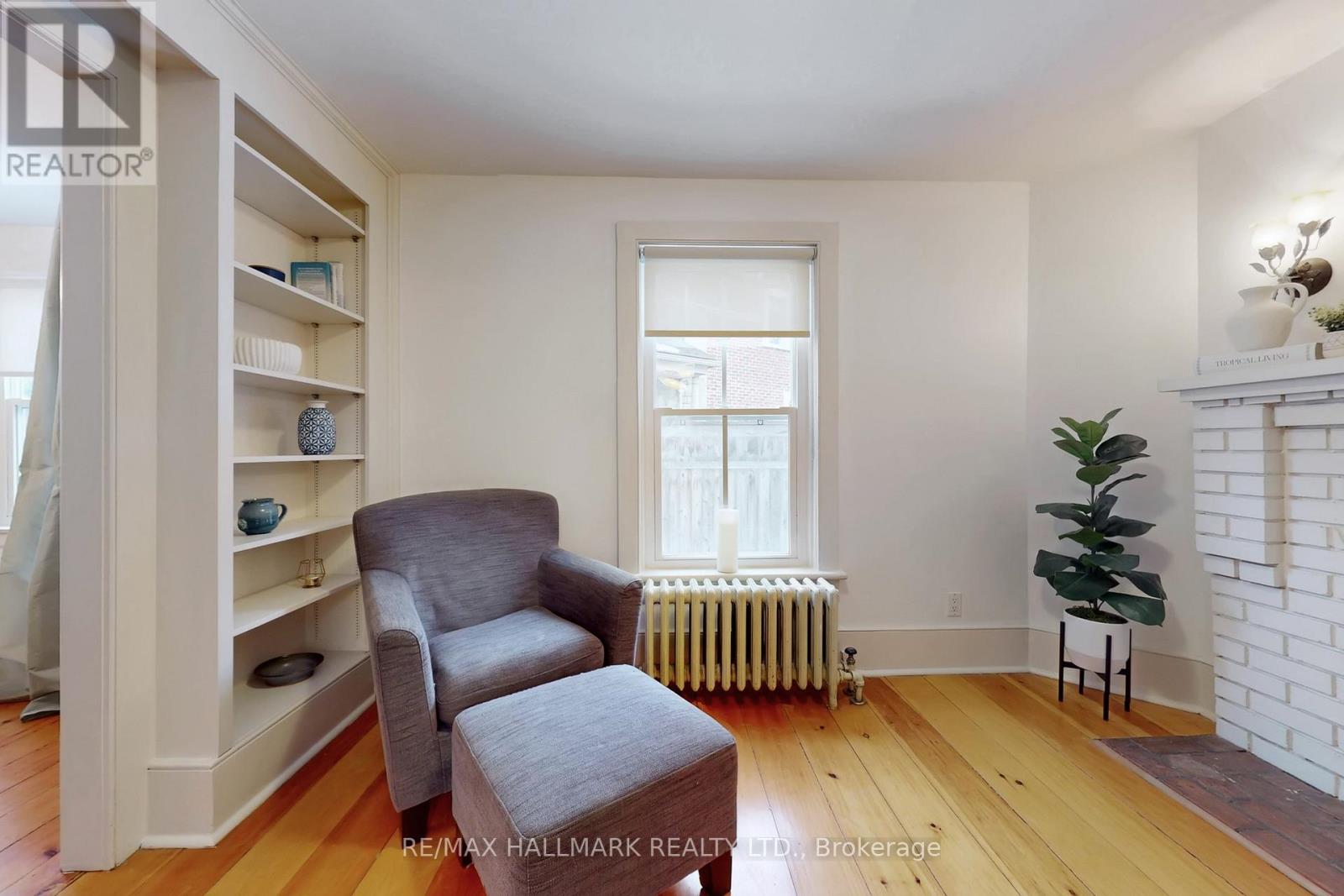 64 POWELL STREET - 13