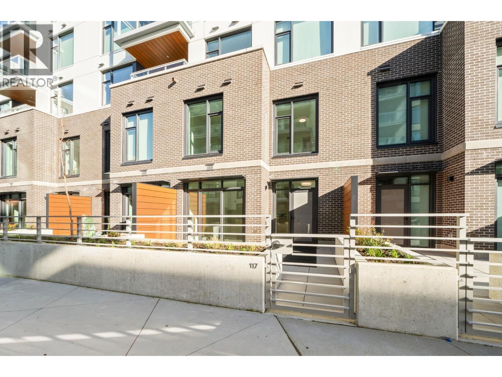 1xx 755 HARBOURSIDE DRIVE, North Vancouver
