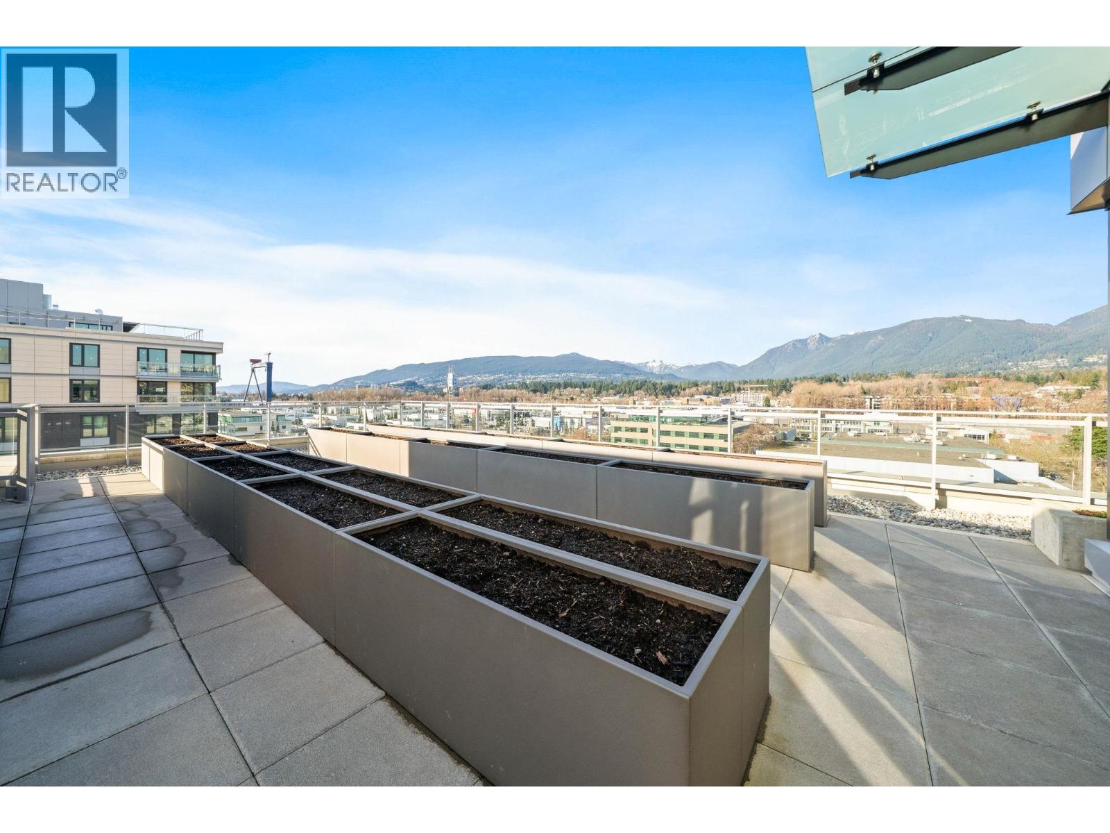 1xx 755 HARBOURSIDE DRIVE, North Vancouver