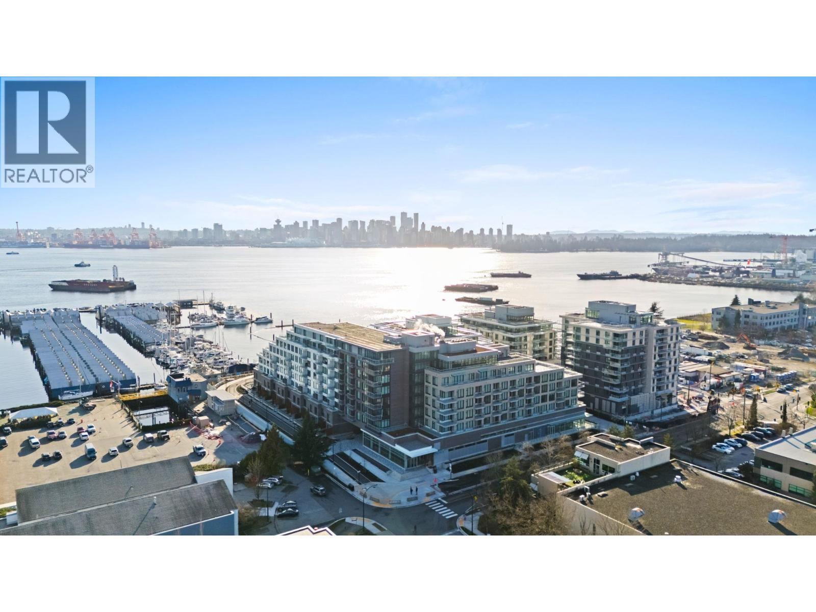 1xx 755 HARBOURSIDE DRIVE, North Vancouver