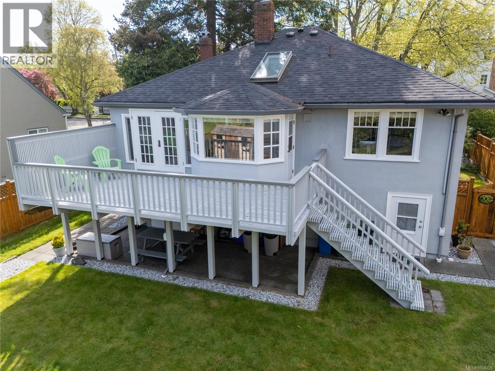 777 St. Patrick St - 45