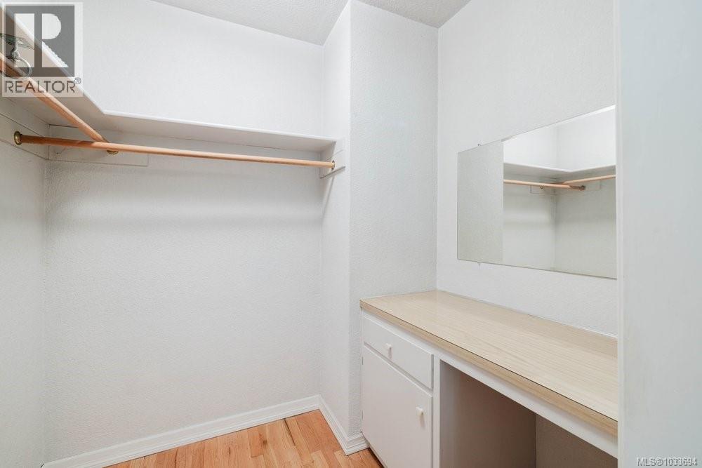  4312 Parkside Crescent, Saanich