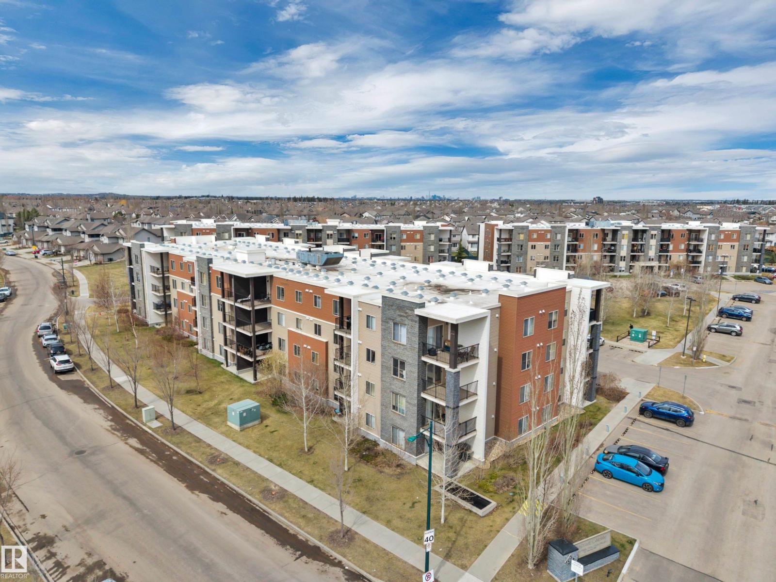 #208 11820 22 AV SW, Edmonton