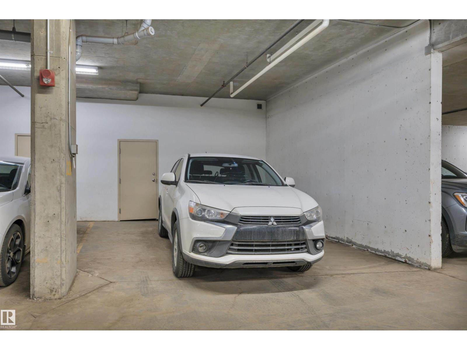 #208 11820 22 AV SW, Edmonton