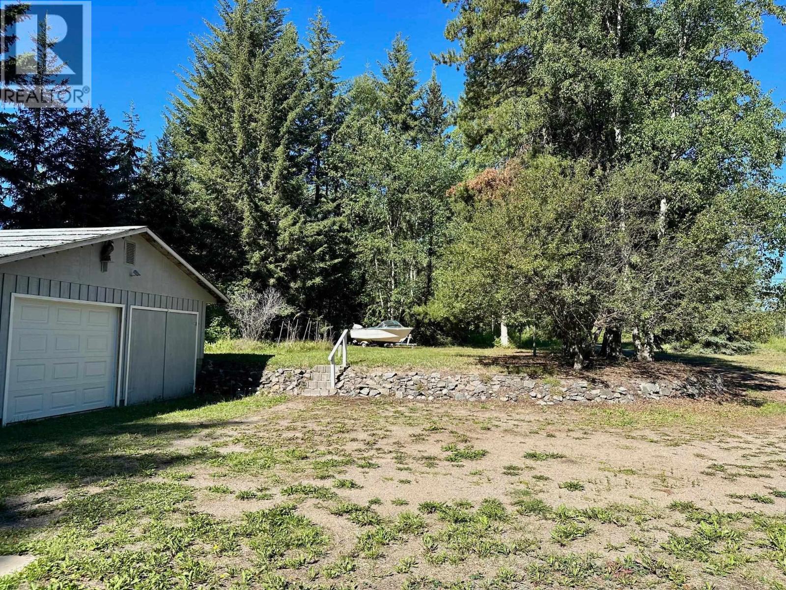 8241 PETERSON ROAD, Fraser Lake