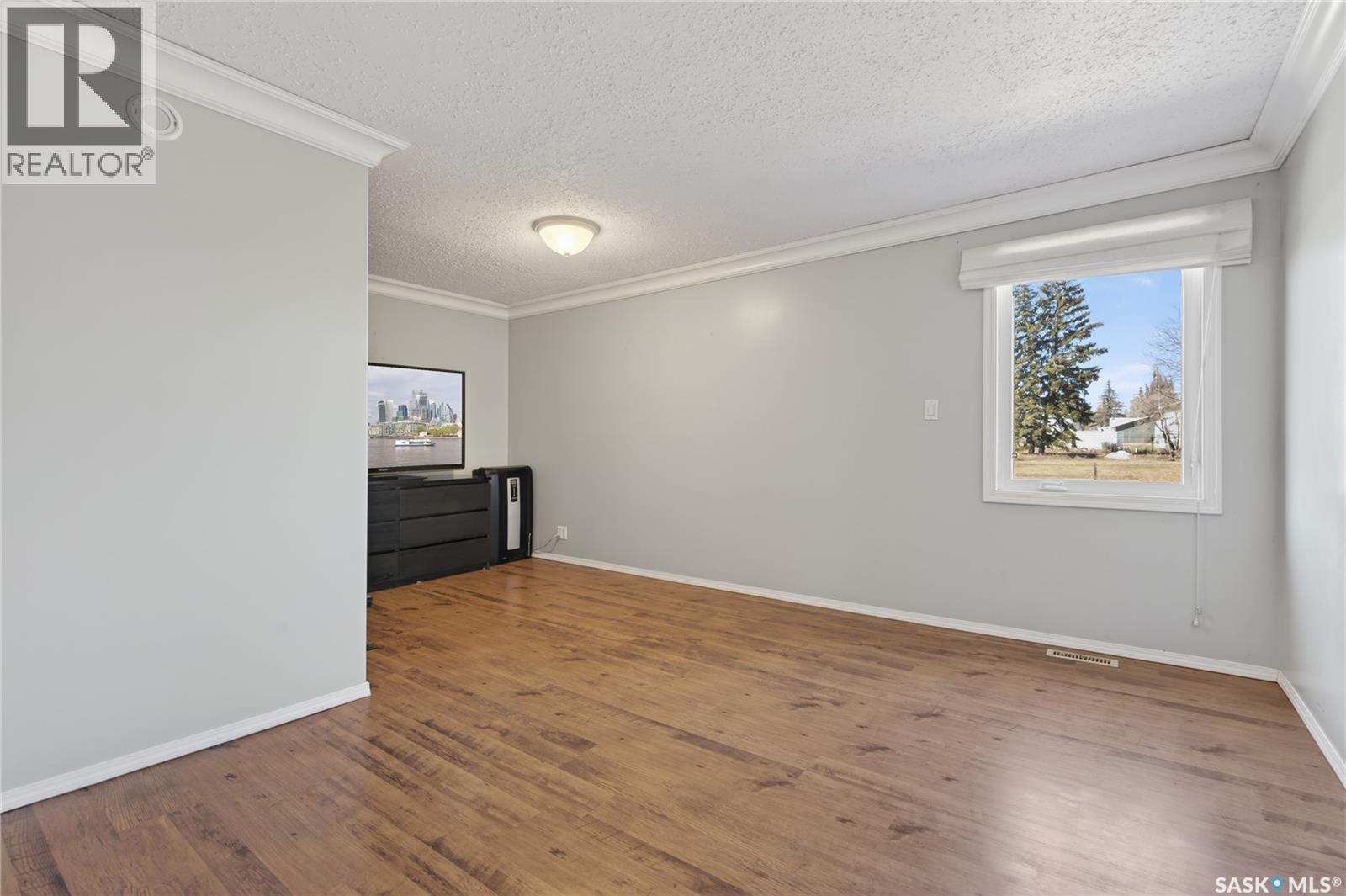 149 2nd AVENUE S - 15