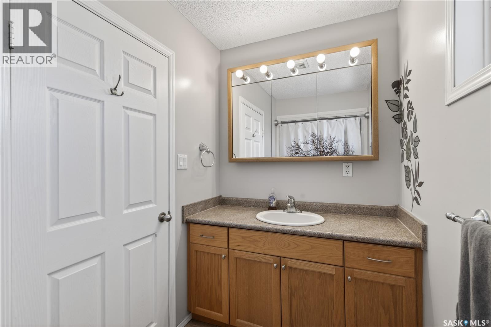 149 2nd AVENUE S - 25