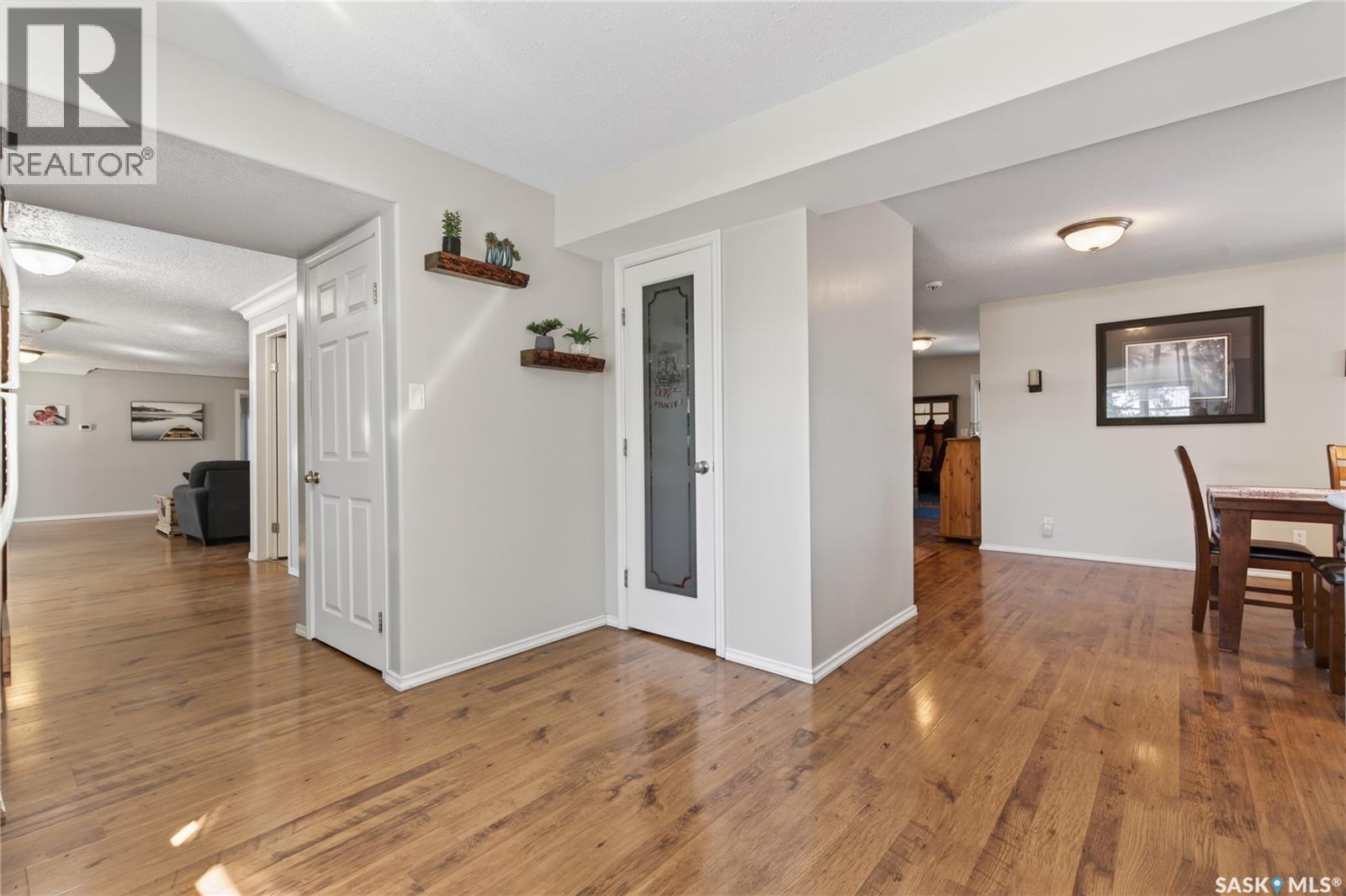 149 2nd AVENUE S - 6