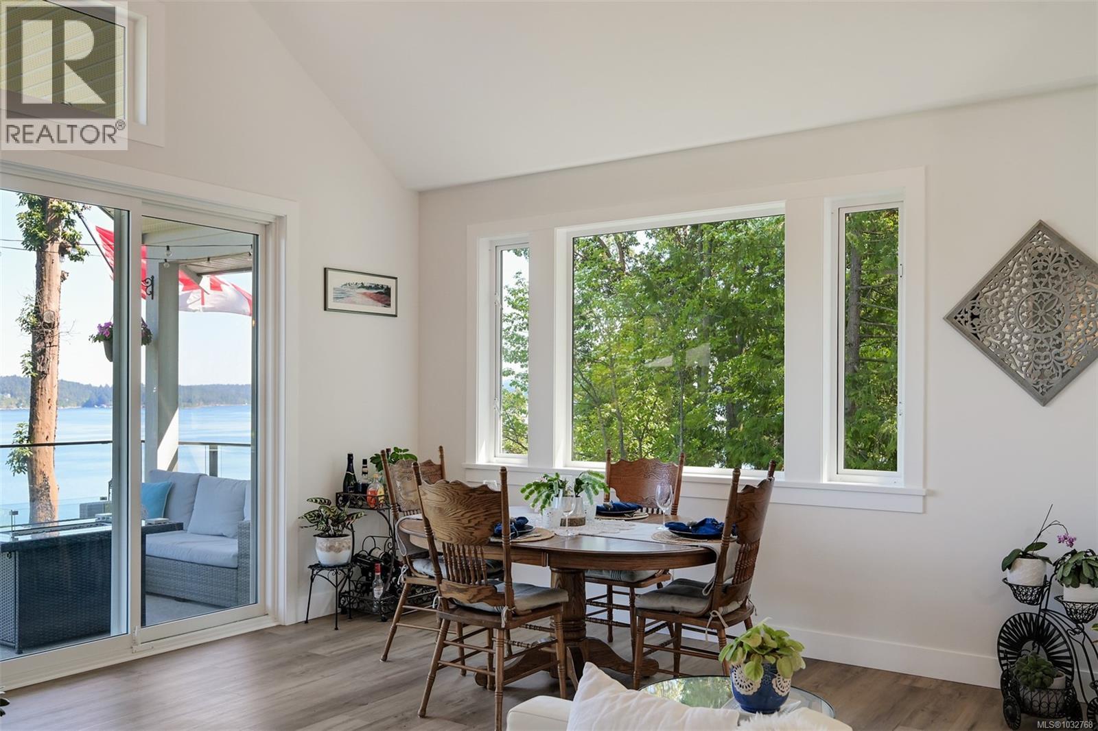  1717 Arbutus Terrace, Mill Bay