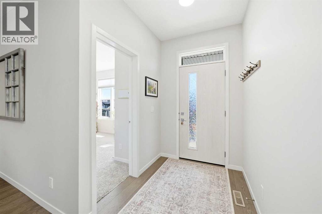 17 Precedence Glen, Cochrane