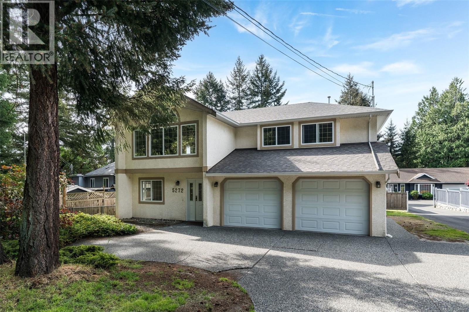  5272 Cordova Bay Road, Saanich