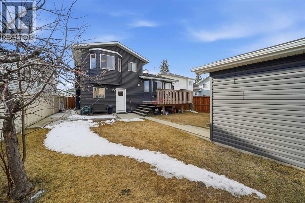 2855 Catalina Boulevard NE - 38
