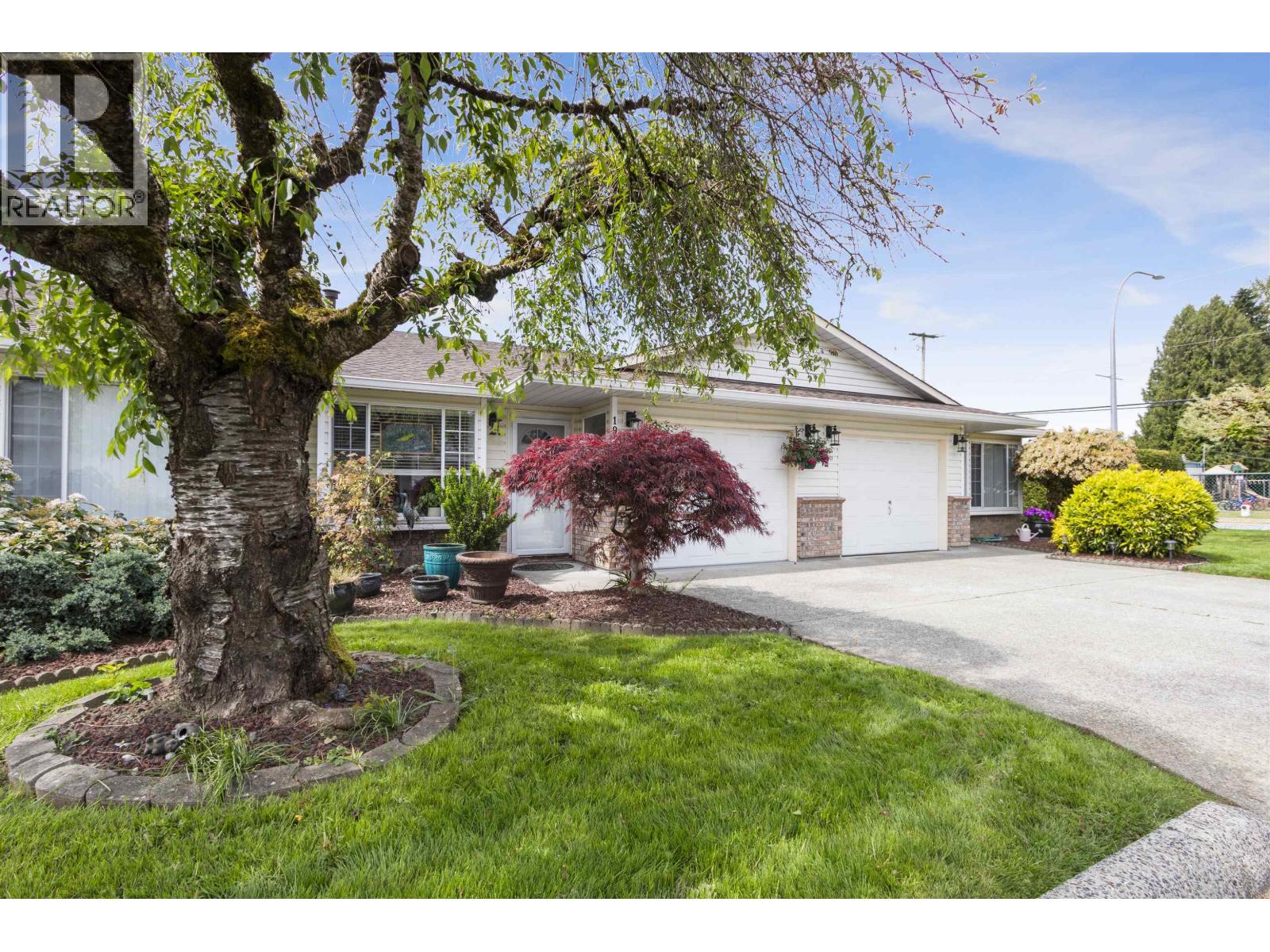 19 18960 ADVENT ROAD, Pitt Meadows