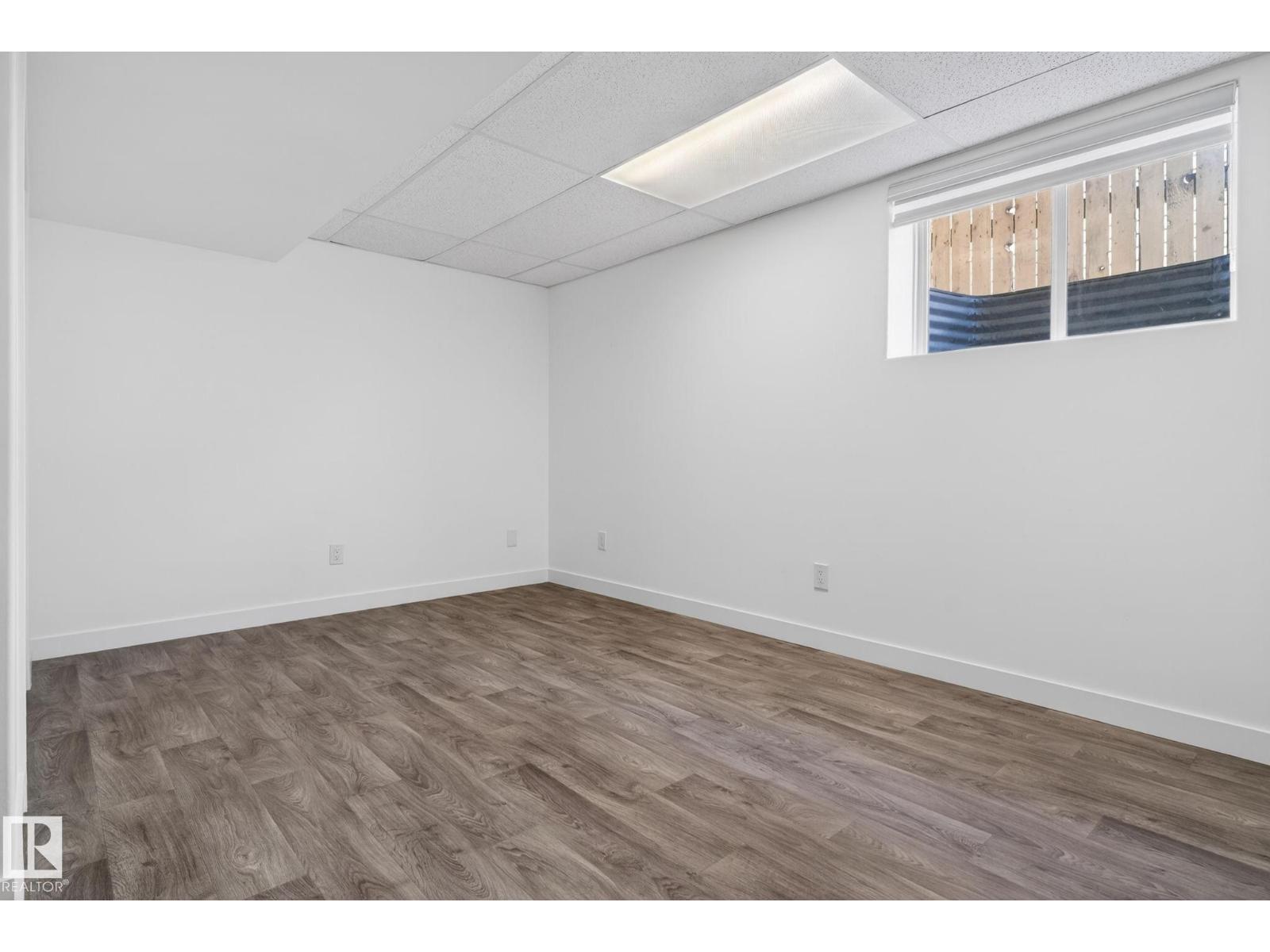 15913 78 ST NW, Edmonton