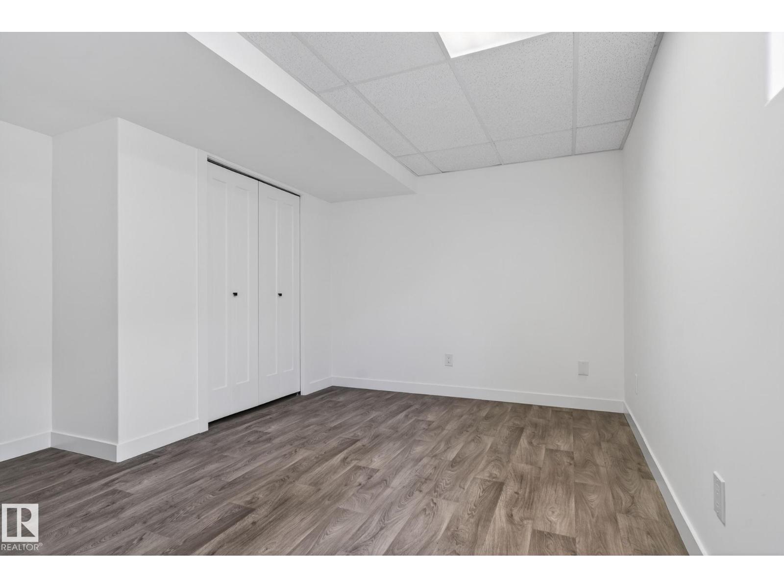 15913 78 ST NW, Edmonton