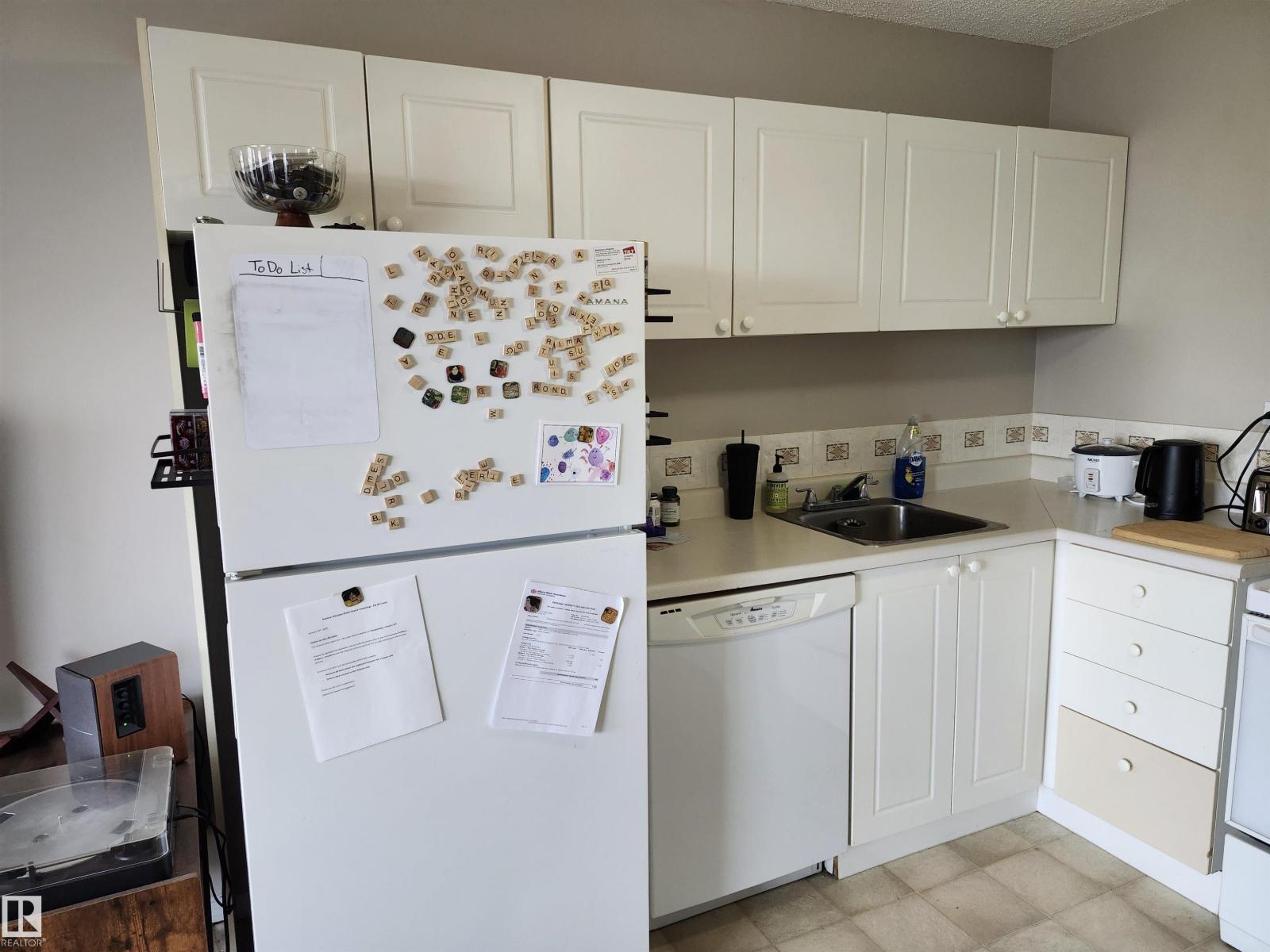 #1505 10150 117 ST NW, Edmonton