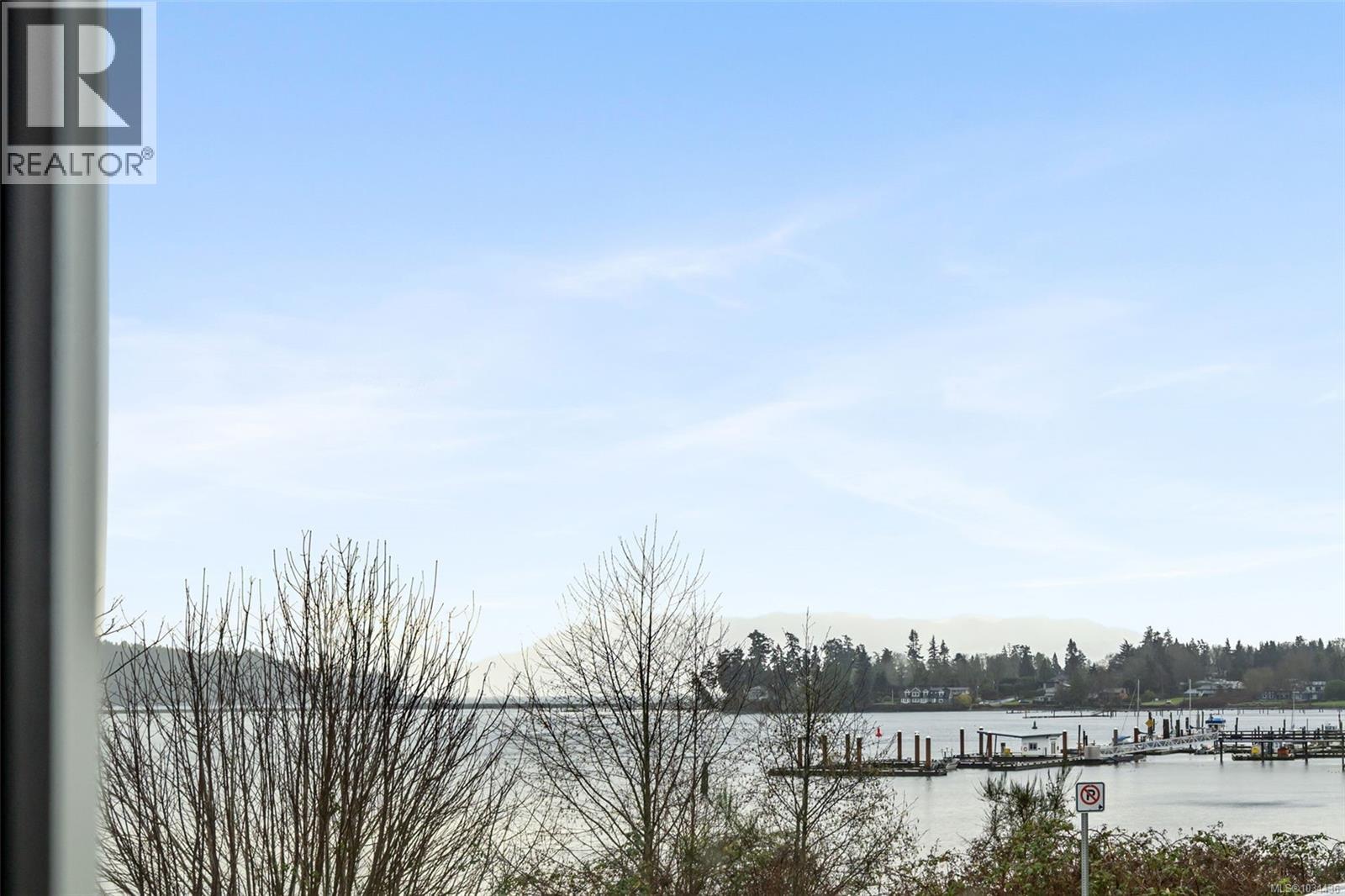 101 1820 Maple Ave S, Sooke