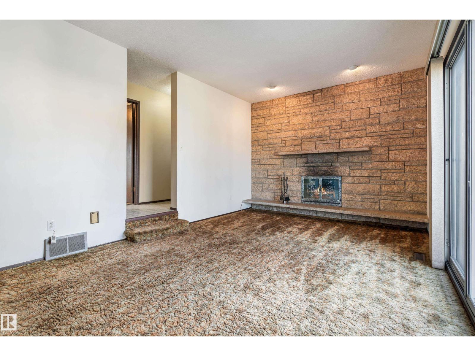 12254 143 AV NW, Edmonton