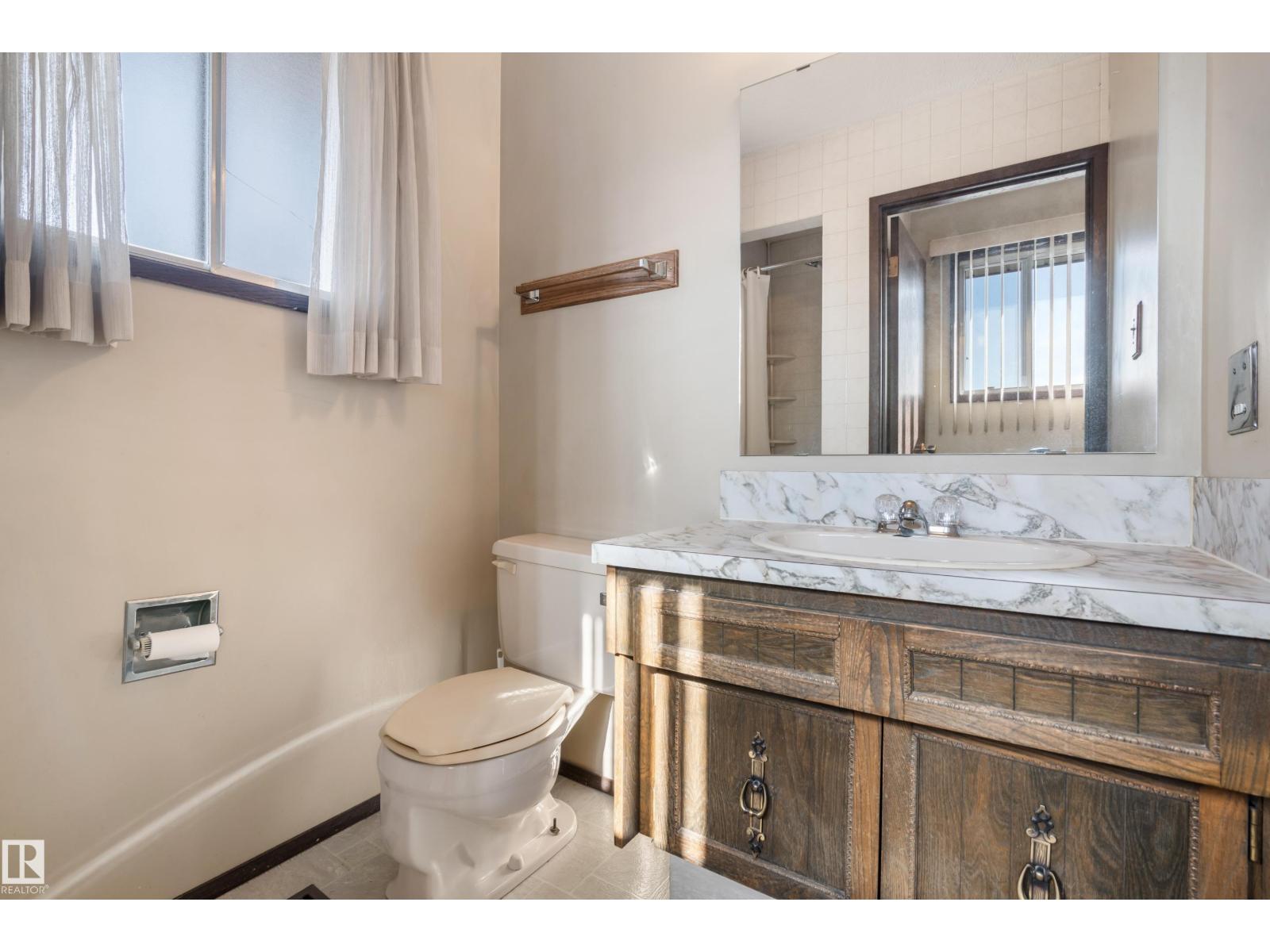 12254 143 AV NW, Edmonton