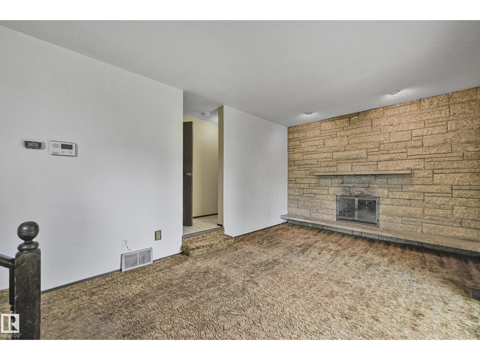 12254 143 AV NW, Edmonton