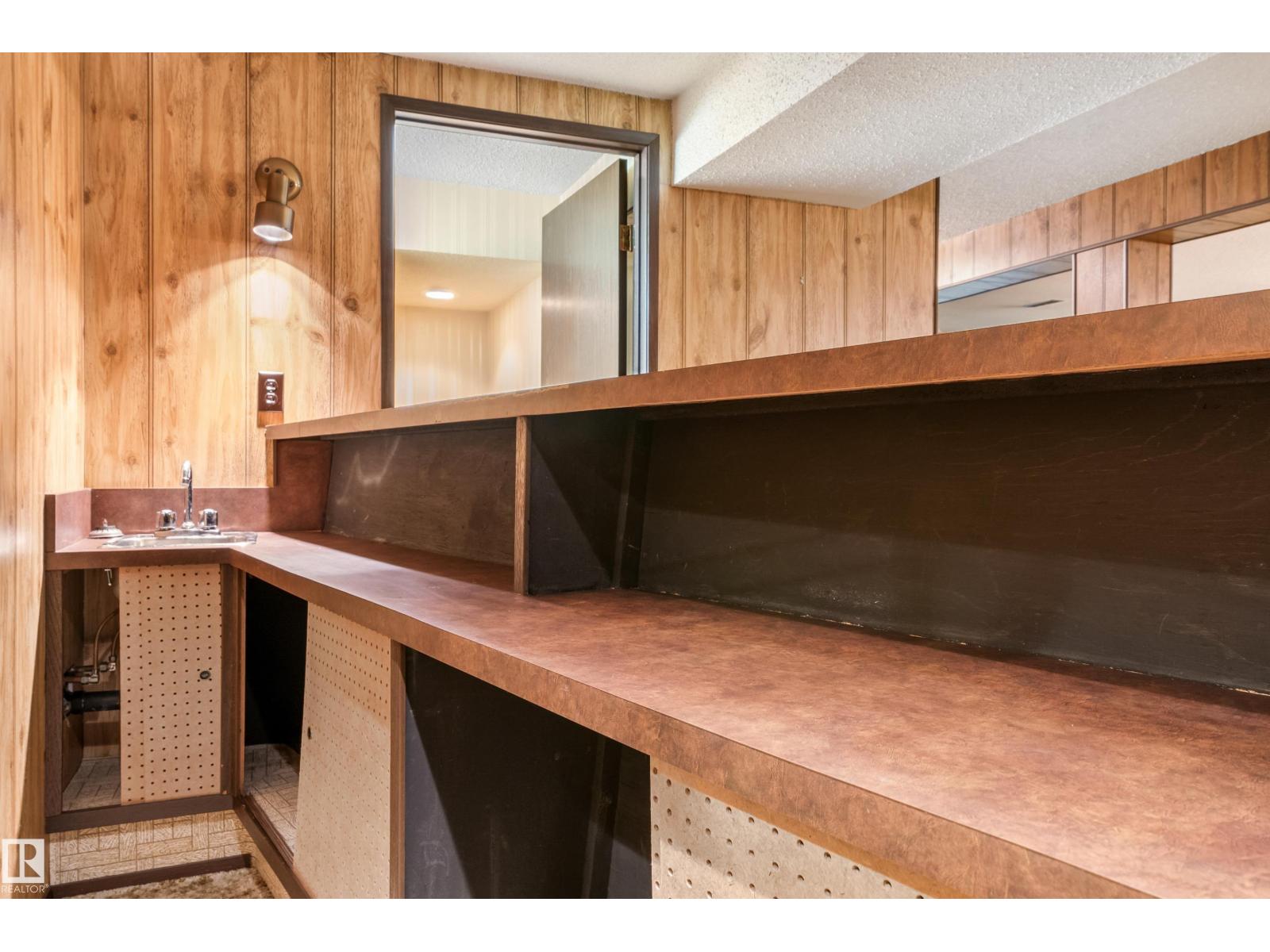 12254 143 AV NW, Edmonton
