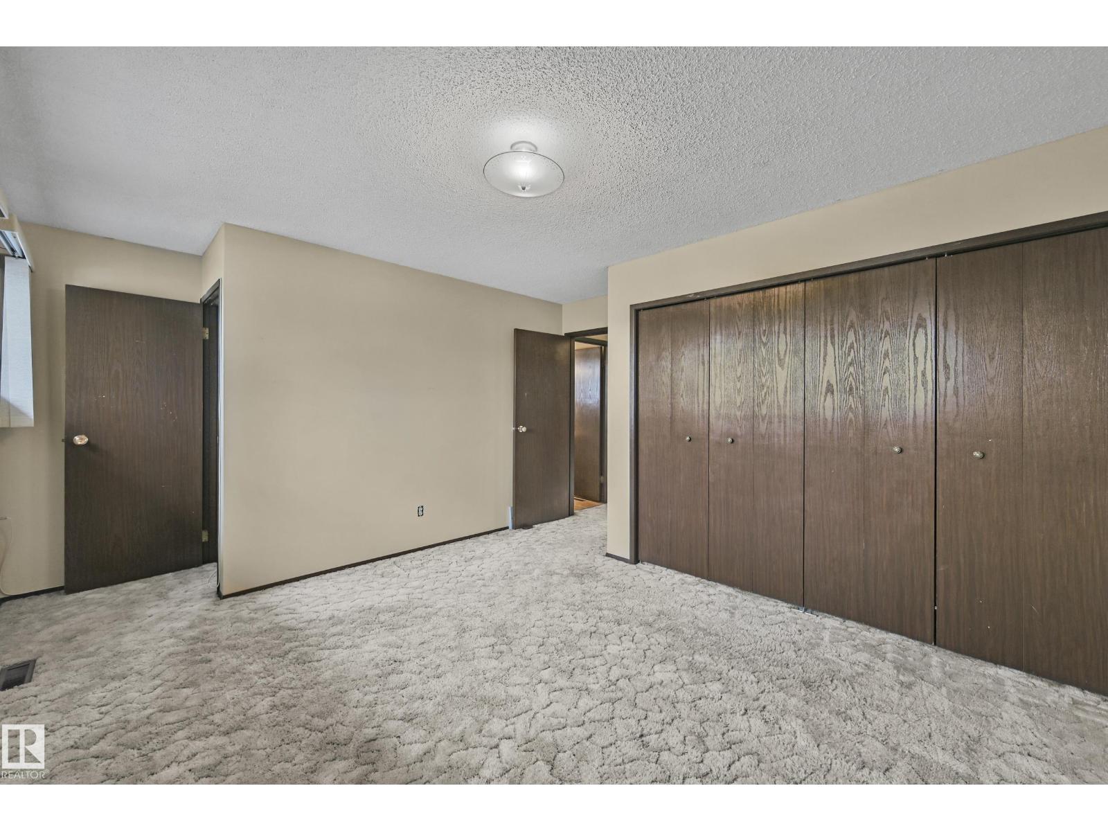 12254 143 AV NW, Edmonton