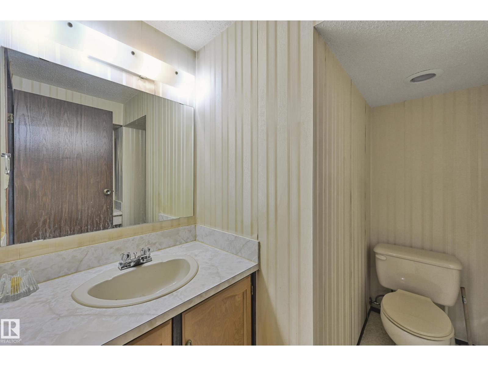 12254 143 AV NW, Edmonton