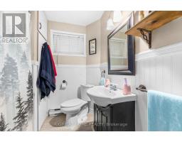 105 Gibson Street, Parry Sound, ON P2A1X6 Photo 16