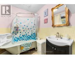 105 Gibson Street, Parry Sound, ON P2A1X6 Photo 29