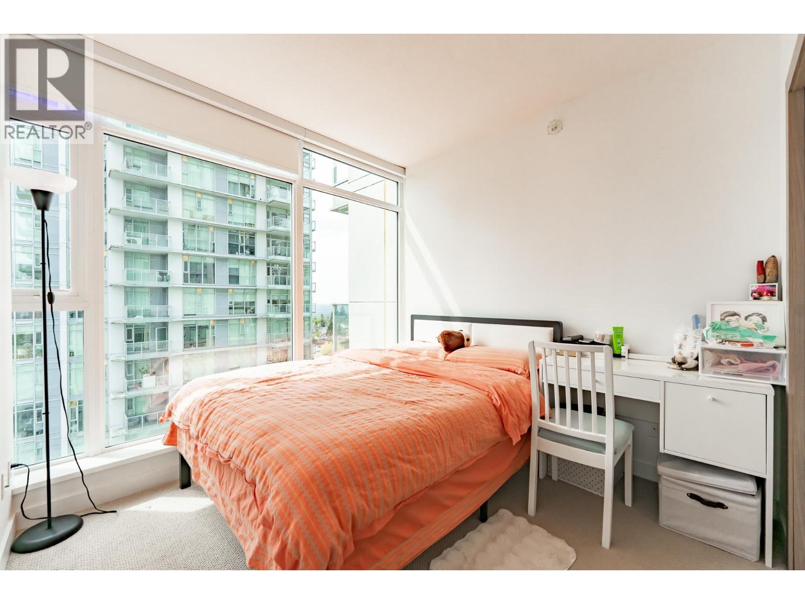 2 Bed, 2 Bath House for Sale in Burnaby – 1901 6538 NELSON AVENUE, Burnaby - Image 14