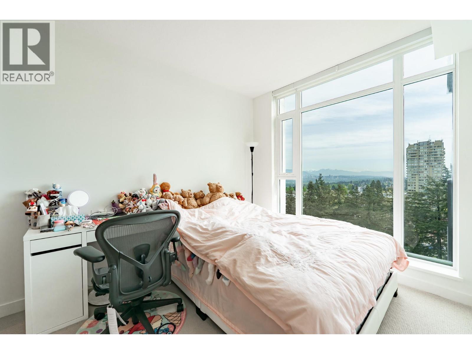 2 Bed, 2 Bath House for Sale in Burnaby – 1901 6538 NELSON AVENUE, Burnaby - Image 17