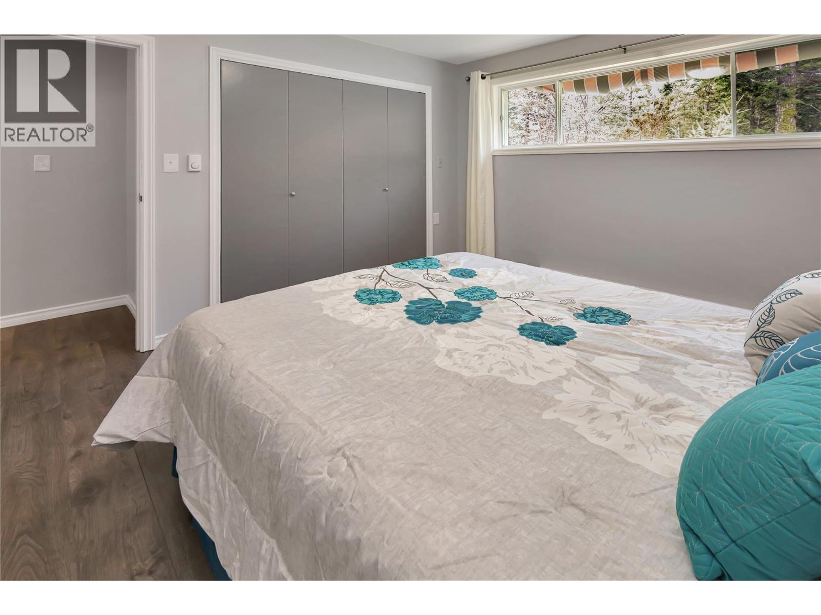 3526 Island Pond Road - 24