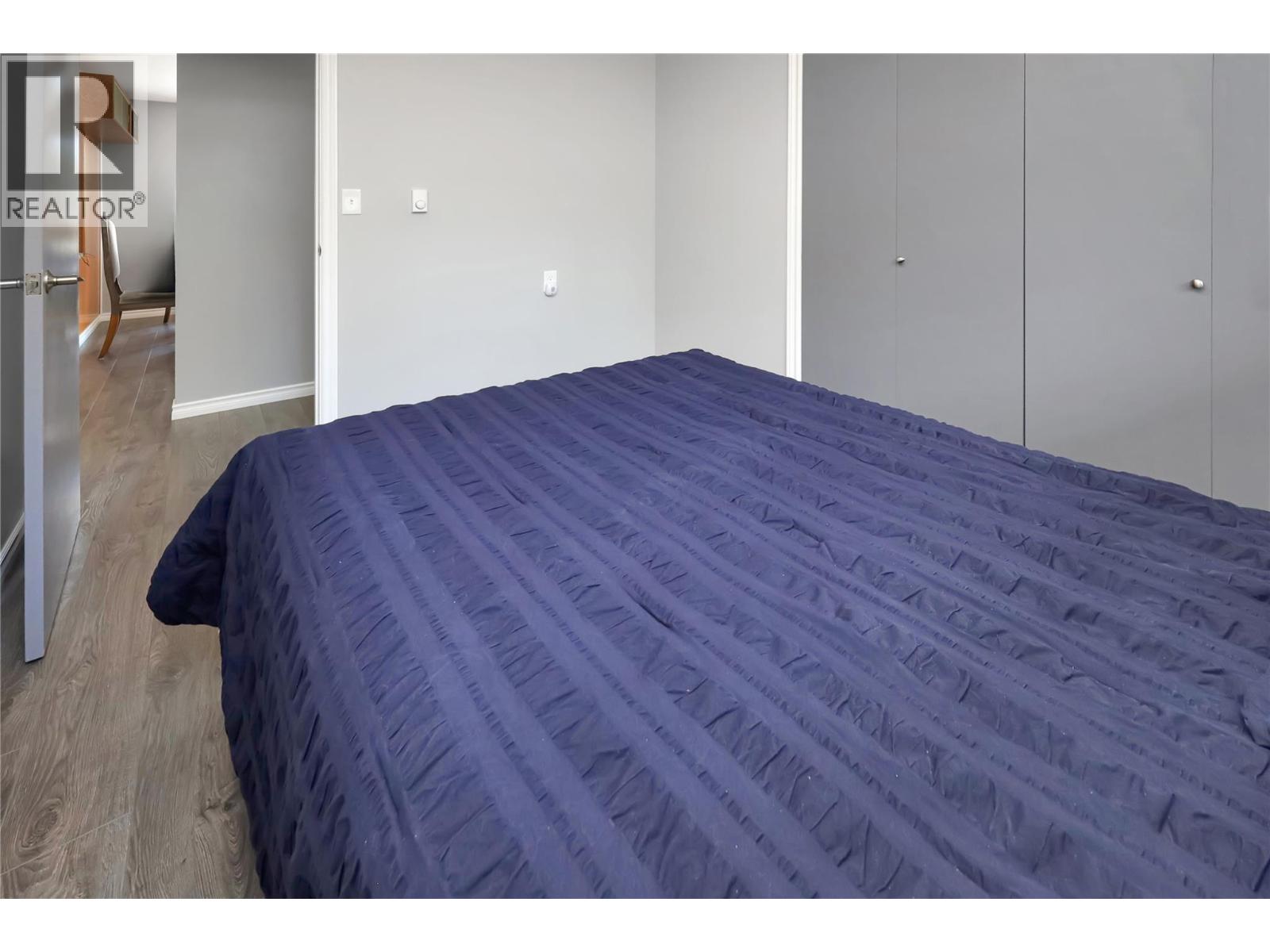 3526 Island Pond Road - 21