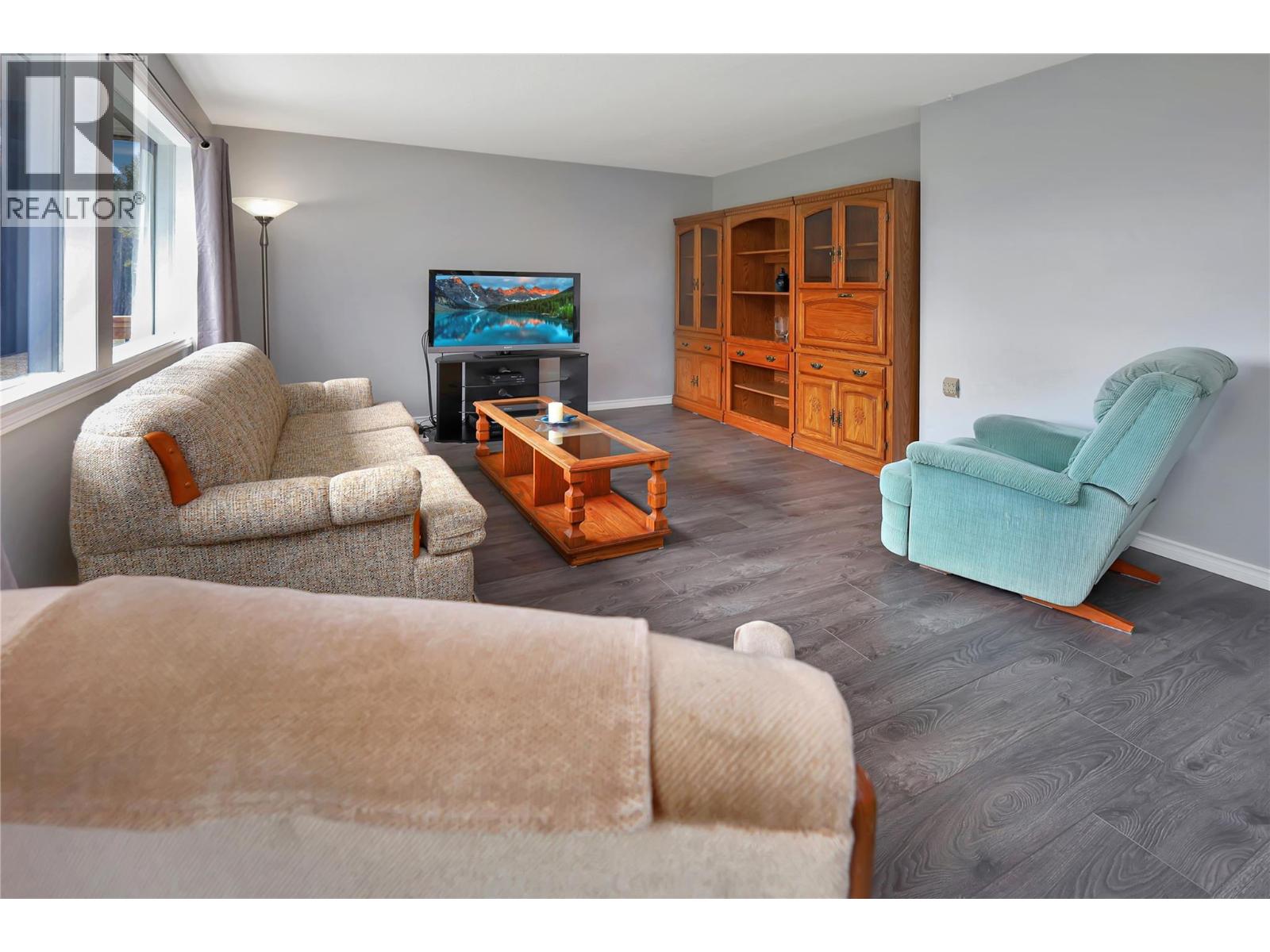 3526 Island Pond Road - 9