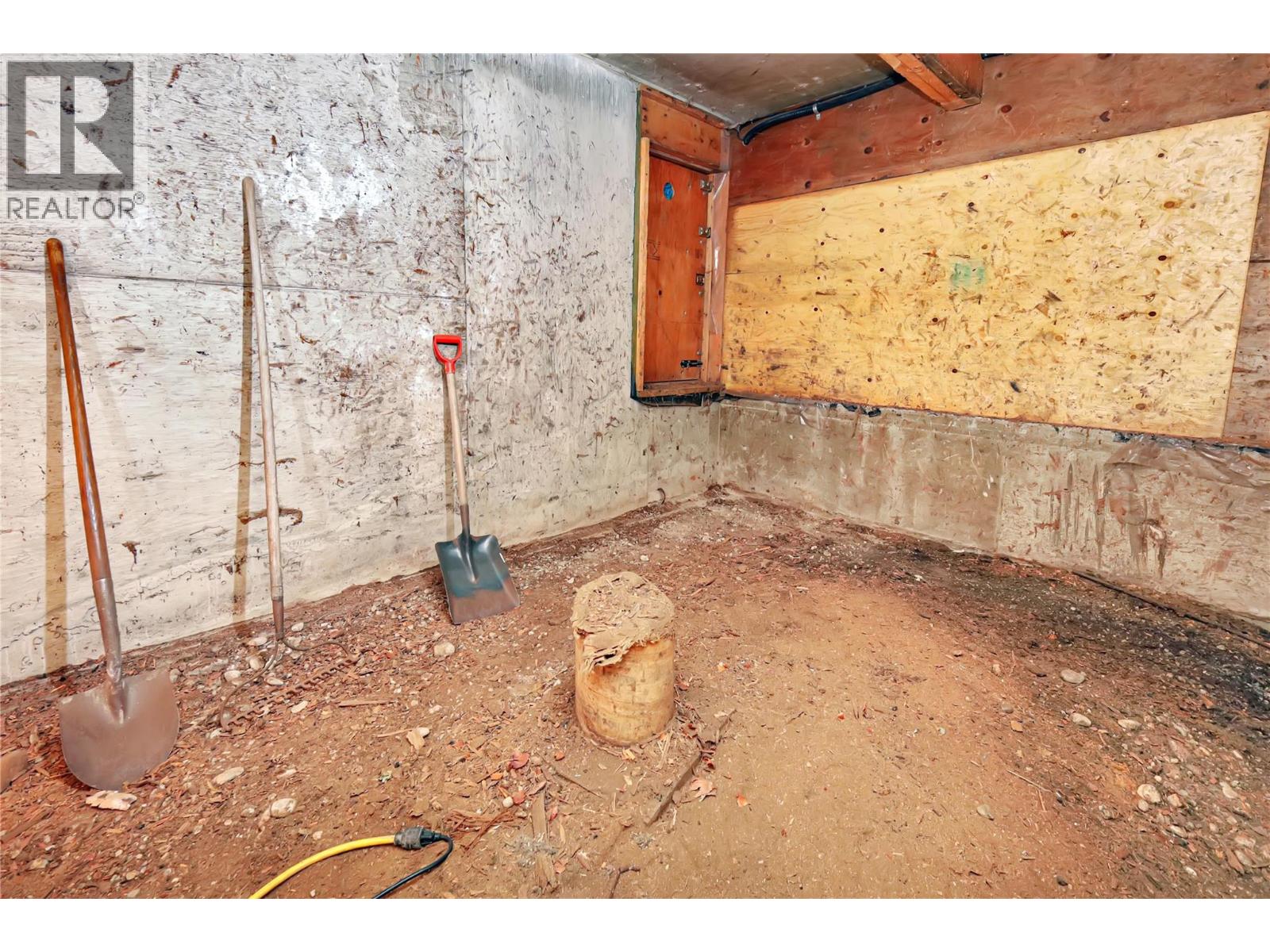 3526 Island Pond Road - 55