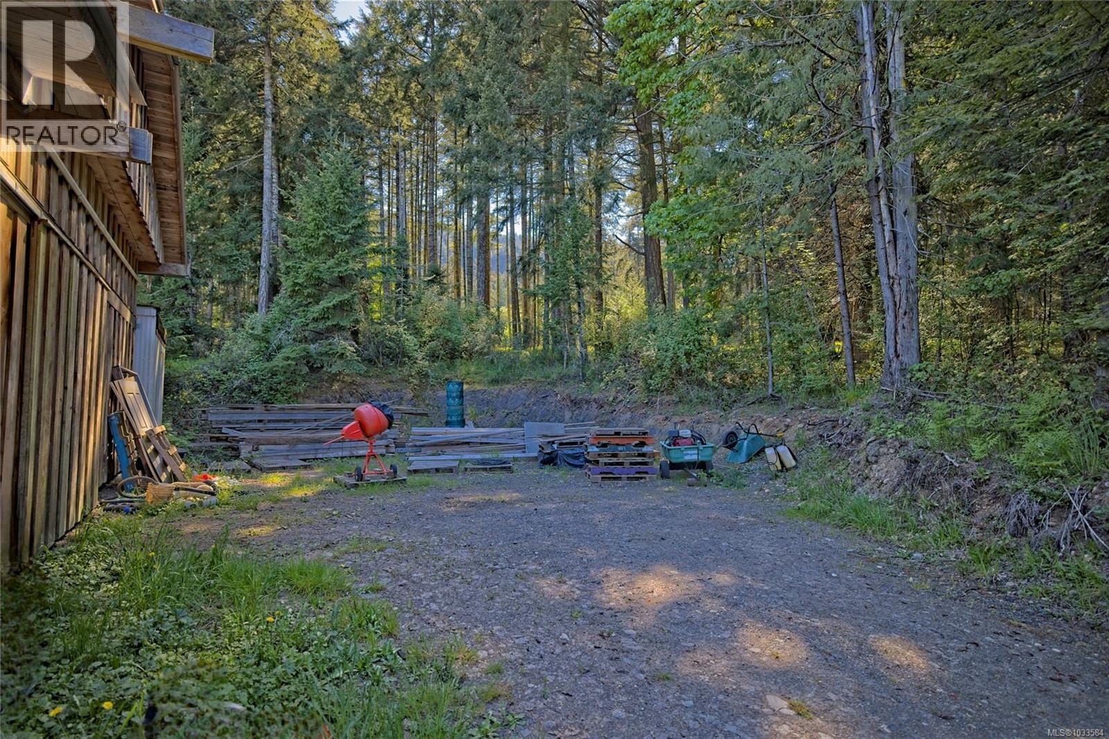378 Rainbow Rd - 23