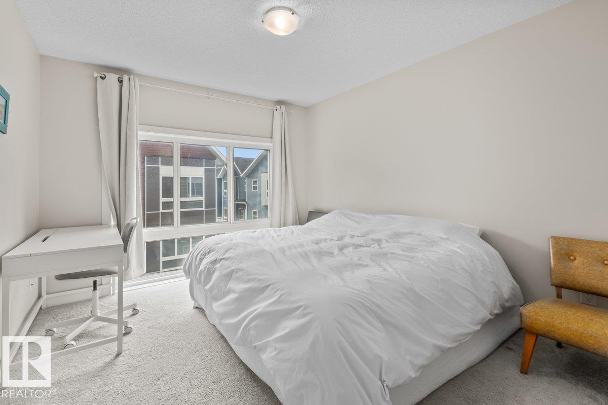 #21 979 CRYSTALLINA NERA WY NW, Edmonton