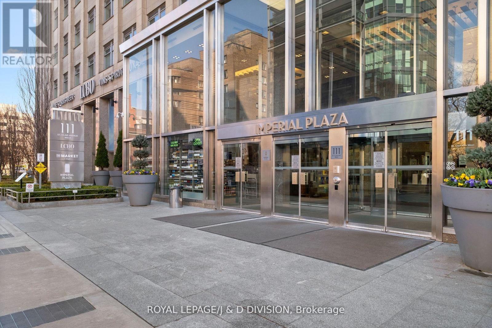 #1408 111 ST CLAIR AVENUE W - 3
