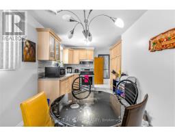 5 Thwaite Avenue, Toronto, ON M3L2C8 Photo 10