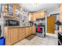 5 Thwaite Avenue, Toronto, ON M3L2C8 Photo 11