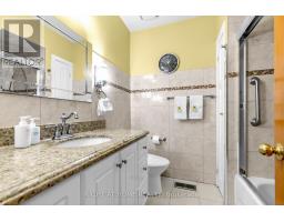 5 Thwaite Avenue, Toronto, ON M3L2C8 Photo 20