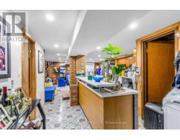 5 Thwaite Avenue, Toronto, ON M3L2C8 Photo 24