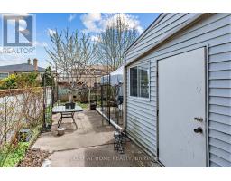 5 Thwaite Avenue, Toronto, ON M3L2C8 Photo 32