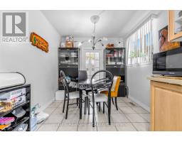 5 Thwaite Avenue, Toronto, ON M3L2C8 Photo 9