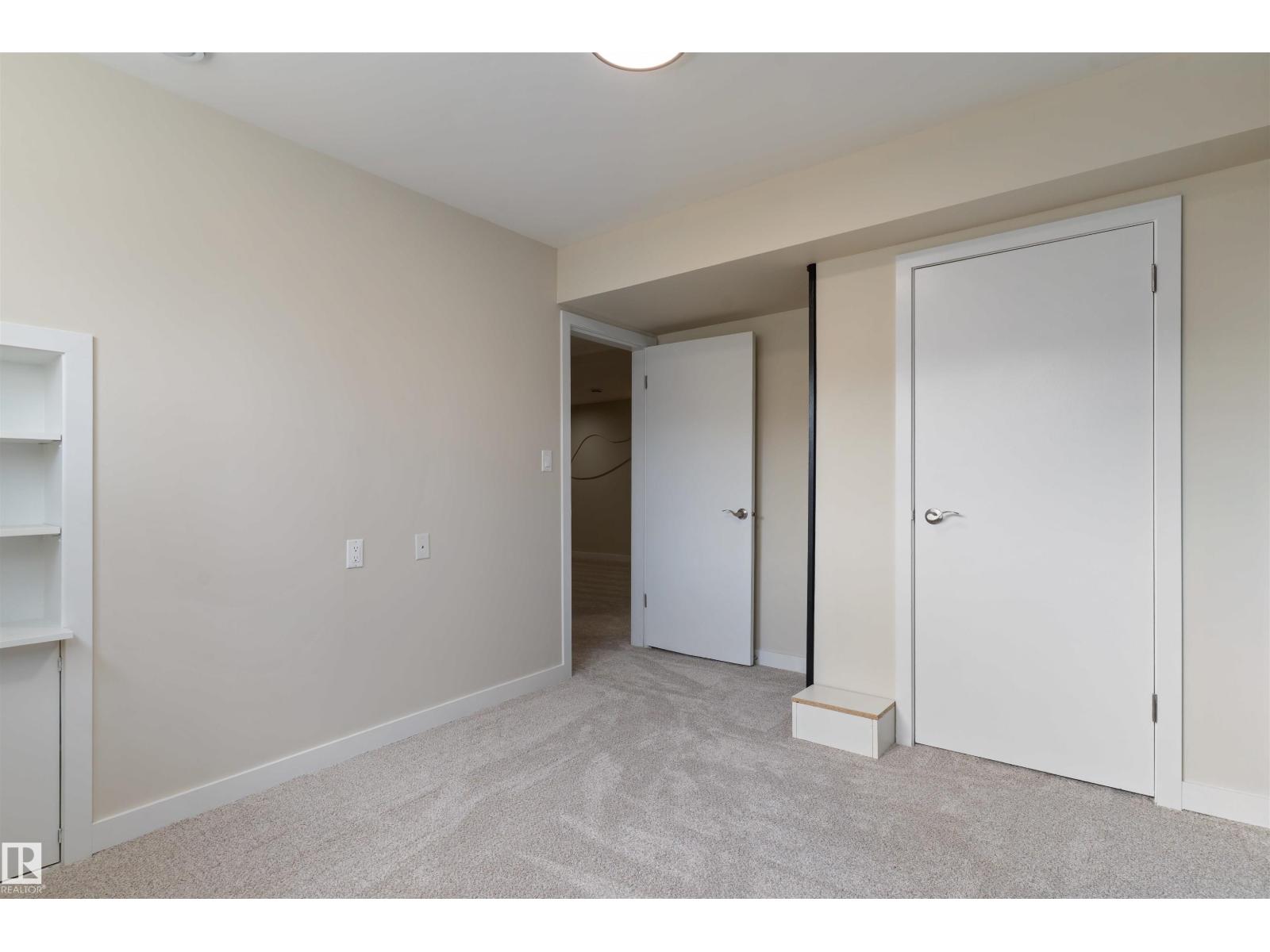 12411 90 ST NW, Edmonton