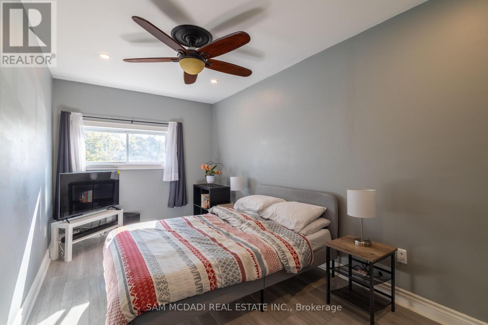 55 ALLAN AVENUE - 10
